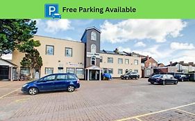 Oyo Bostons Manor Hotel, Hanwell London